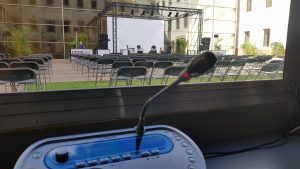 cabina de interpretación simultánea norma ISO